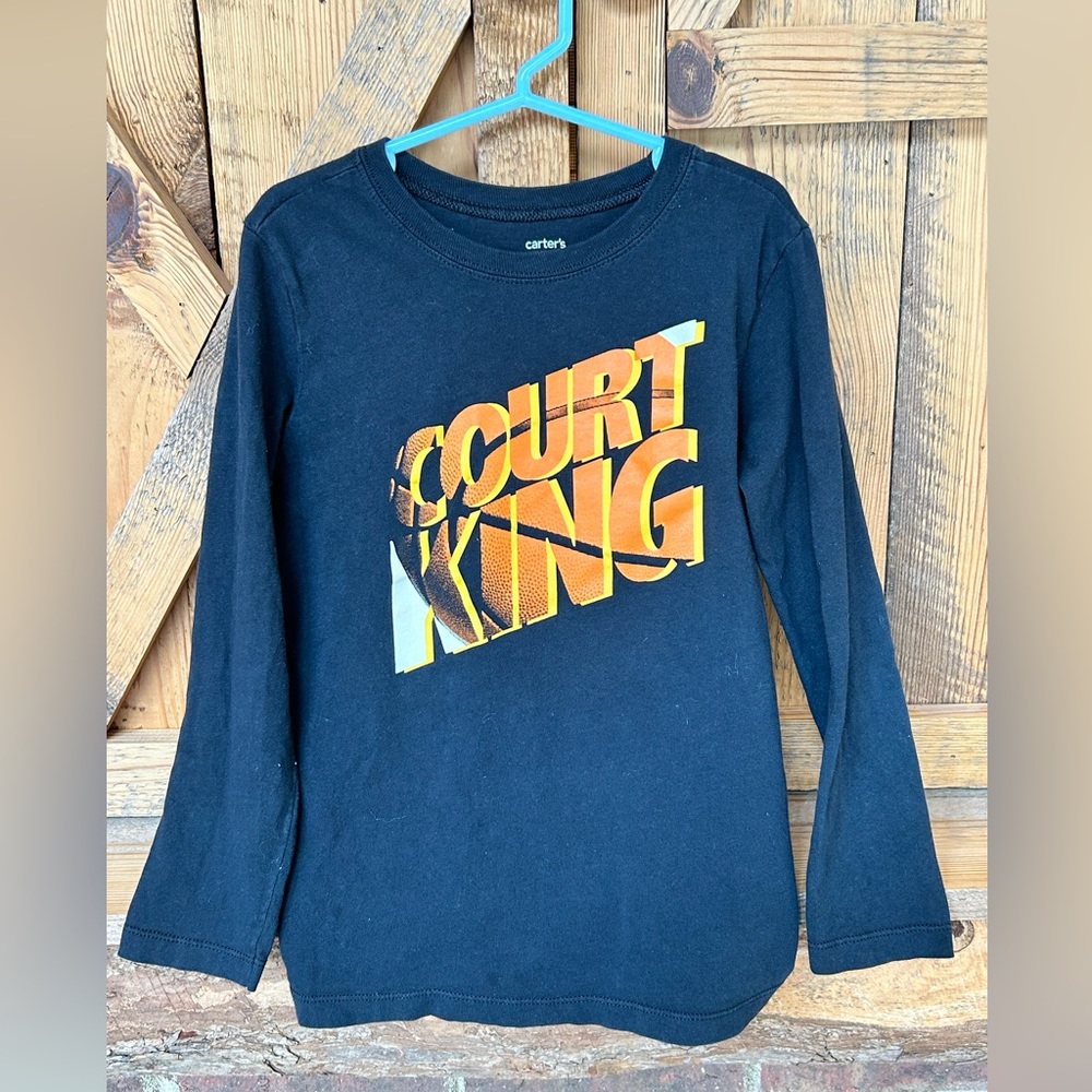 Boys long-sleeved knit shirt.